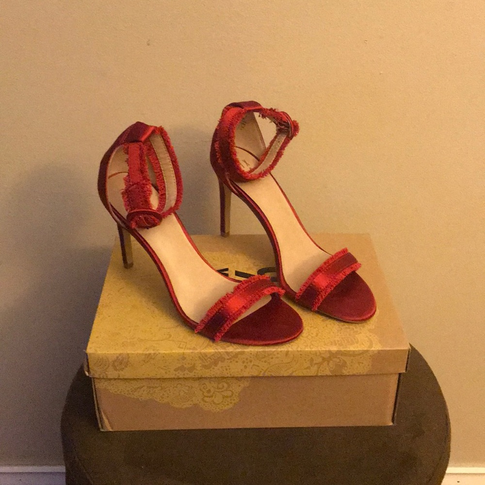 Open toe Shoes